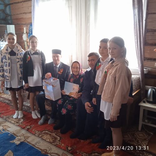 Балтачта авыл җирлекләрендә тыл ветераннарына бәйрәм күчтәнәчләре өләштеләр (фото)