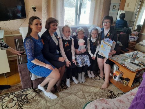 Балтачта авыл җирлекләрендә тыл ветераннарына бәйрәм күчтәнәчләре өләштеләр (фото)