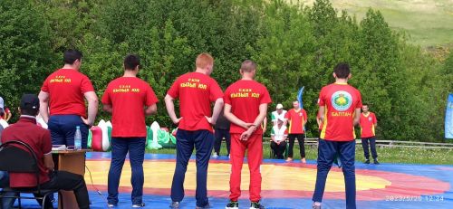 «Кызыл юл»ның көрәш бәйгесе кояш кыздыруыннан да кызуырак булган (+фоторепортаж)