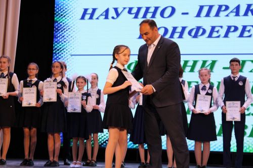 Балтач гимназиясенең хисап кичәсеннән фоторепортаж
