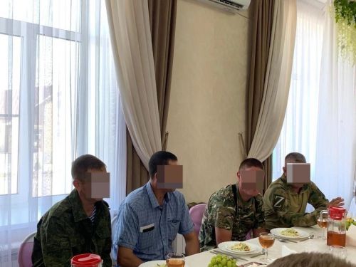 Балтачта ялга кайткан егетләр район башлыгы белән очрашты (+фото)