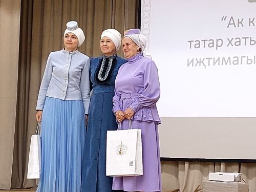 Райондашларыбыз бүләкләнде (фото)