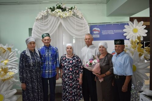 Балтачта 50 ел бергә матур тормыш корган 50 парны хөрмәтлиләр (бик күп фото)