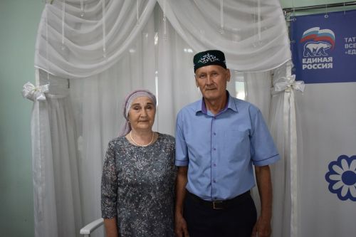 Балтачта 50 ел бергә матур тормыш корган 50 парны хөрмәтлиләр (бик күп фото)
