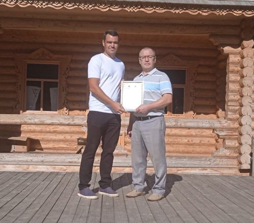 Физ­куль­ту­ра­­чы­лар кө­не киң масштабта билгеләп үтелде (бик куп фото)