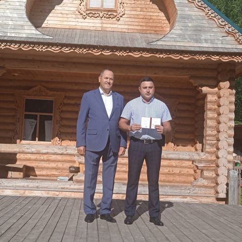 Физ­куль­ту­ра­­чы­лар кө­не киң масштабта билгеләп үтелде (бик куп фото)