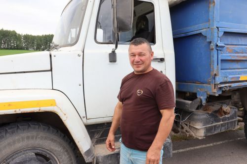 Август ае бер эш тә чират көтми торган вакыт