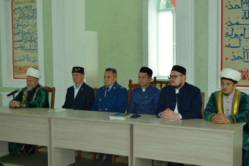 Балтач үзәк мәчетендә имамнар җыелышы узды (фото)