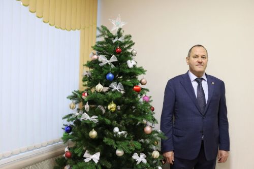 Раштуа бәйрәме белән!