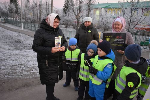 «Каенкай» балалары юлларда сак йөрергә чакырды (фото)