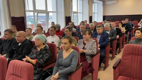 Балтач егетләренең якыннарына «Батырлык» ордены, икенче дәрәҗә «Кыюлык өчен» медале тапшырылды