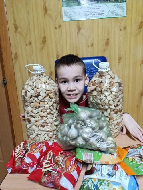 «Фикердәш» клубыка баттан гуманитар ярдәм әзерләргә булышты