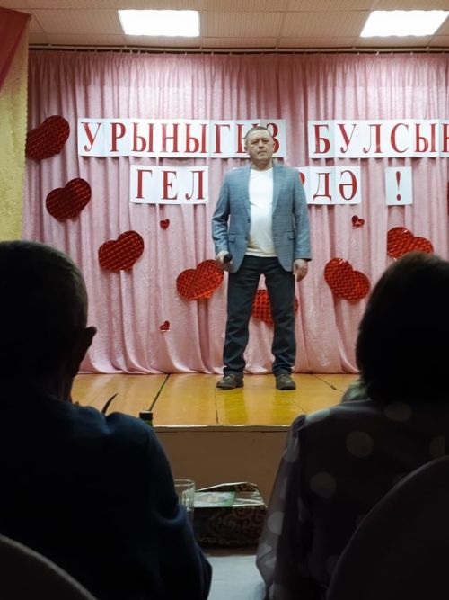 Шодада лаеклы ялга китүчеләр өчен “Урыныгыз булсын гел түрдә” дип исемләнгән зур бәйрәм оештырдылар (фото)