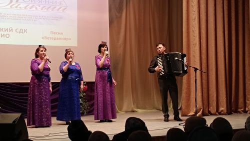 Сцена не знает возраста
