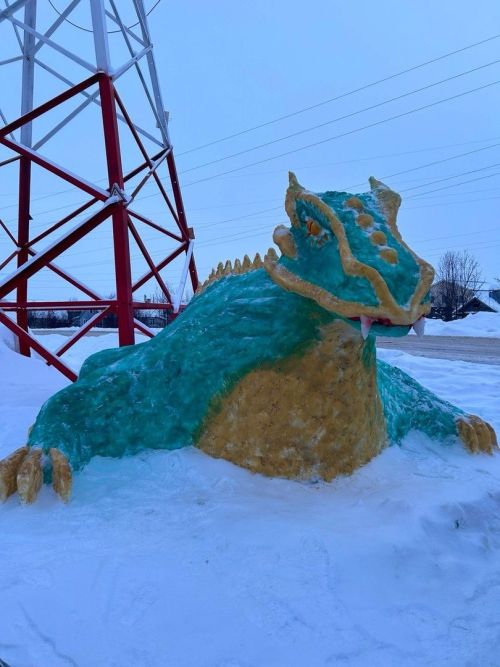 Иртәгә кытайча Яңа ел килә!