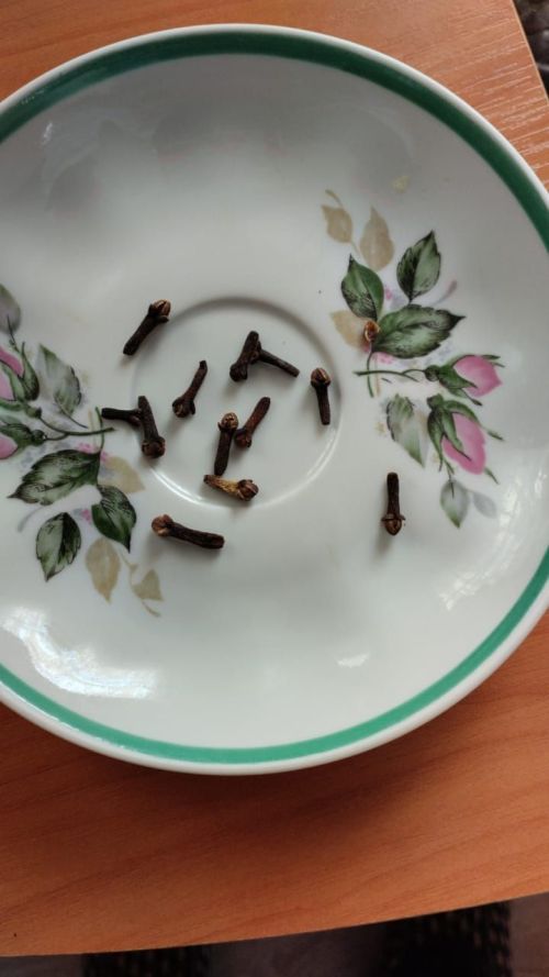 Көн саен канәфер чәйнәгез