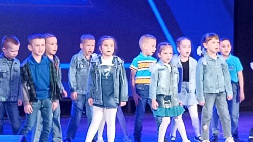 «Артистлар Казаннан килделәр, дип ялгыша күрмәгез... Үзебезнекеләр!» (фото)
