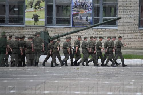 Хәрби хезмәткә чакырылучыларны махсус хәрби операциягә җибәрмәсләрме?