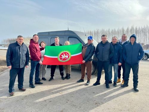 Балтач волонтерлары кабат гуманитар ярдәм белән юлга кузгалды (фото)