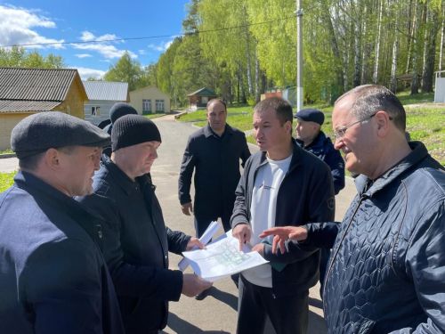 Романтикта төзелеш эшләре белән яшьләр эшләре министры да танышты (фото)