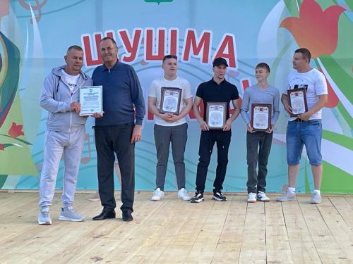 Балтачта бертөркем волонтерларга рәхмәт белдерелде (фото)