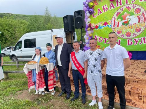 Чутайда бүген бәйрәм  (фото)