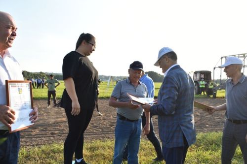 Балтачта Республика көненә багышланган ат чабышы үткәрелде (фото)