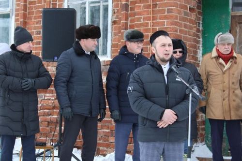 Бүген Түнтәр авылында кызлар өчен салыначак мәдрәсәгә нигез ташы салынды