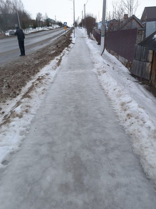 «Тротуарлар бозлавыкка әверелде»