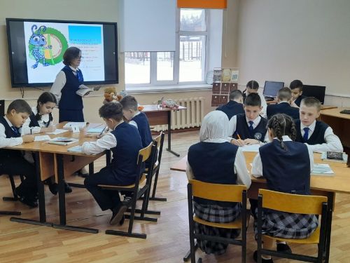 Норма мәктәбенә Казан университеты укытучылары кайтты