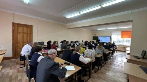 Норма урта мәктәбе базасында информатика, физика, математика укытучыларының зона семинары булып узды