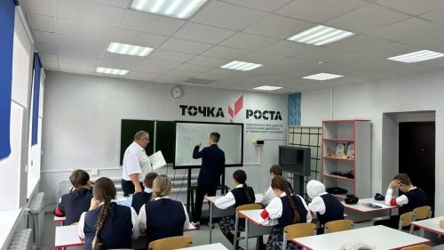 Норма урта мәктәбе базасында информатика, физика, математика укытучыларының зона семинары булып узды