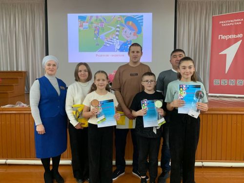 Балтач мәктәбендә «Әтиләр-машина йөртүчеләр» дигән чара узды