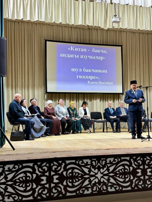 Бөрбаш мәдәният йортында Чаллы язучылары белән очрашу кичәсе узды