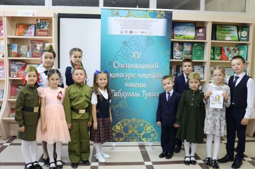 Балтачта  «Жиңү байрагына жыр язучы - Шагыйренә халык дан тели…» дип аталган бәйге 34 нәфис сүз остасын бер иҗади мәйданга җыйды