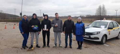 «Тимер ат»та беренчелек кемдә?