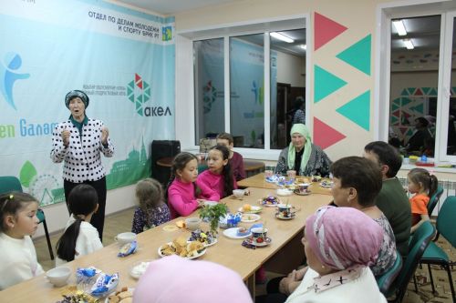 «Факел» клубына әбиләр һәм нәниләр җыелган