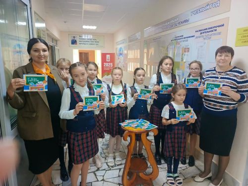 Нөнәгәрдә Укытучылар көненә мөгаллимнәргә сюрприз ясаганнар