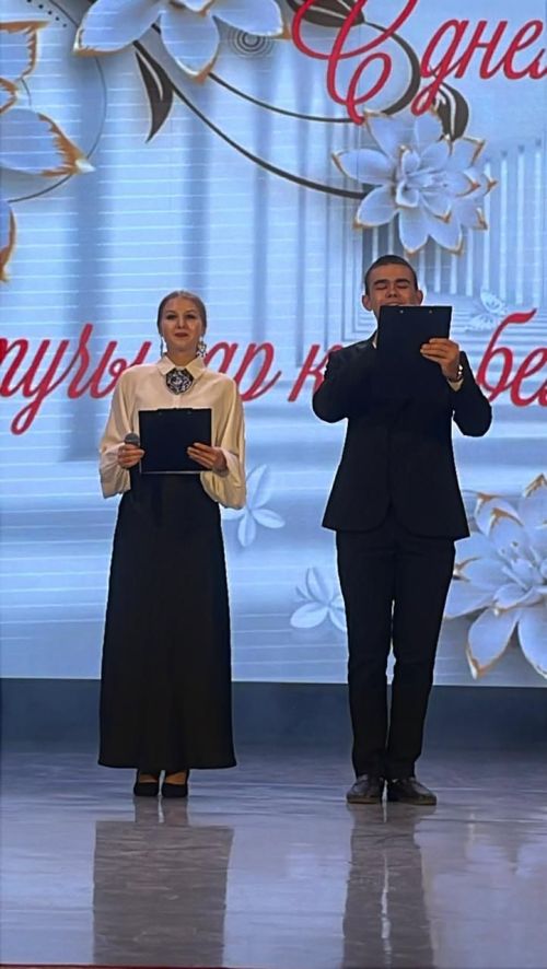 Балтачта укытучылар һәм тәрбиячеләрне хөрмәтләделәр