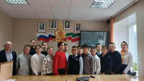Карадуган гимназиясе укучылары өчен район эчке эшләр бүлегенә экскурсия оештырылды