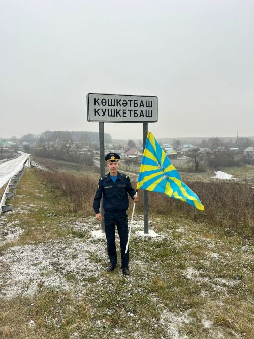 Көшкәтбаш авылы тагын бер солдатын каршы алды