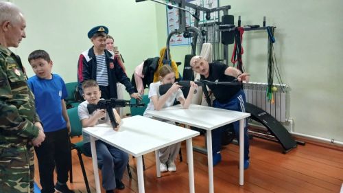 «Факел» клубында электрон тирда лазерлы коралдан ату буенча ярыш үтте