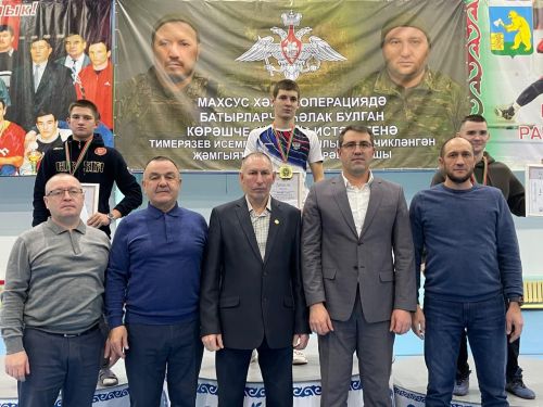 Көрәш ярышларының командалар арасында җиңүчеләре билгеле