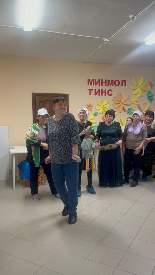 «Факел» клубында «Әниләрдә күңел җылысы» дип исемләнгән бәйрәм чарасы узды