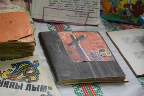Николай Никифоров лыдӟисьёсыз доры «Гондыр эктон» книгаеныз берытскиз