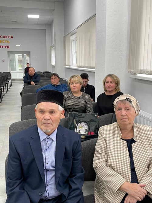 Арча аграр-сәнәгать һөнәр көллиятендә Габдрахман Ишморатовка багышланган  фәнни-гамәли конференция узды