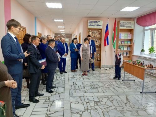 Нөнәгәр мәктәбендә  директор урынбасарлары өчен семинар узды