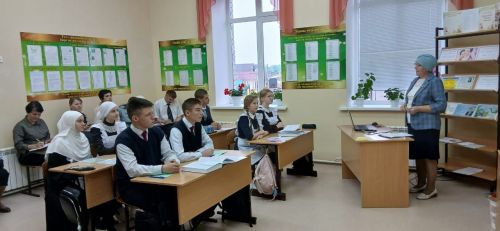 Бөрбаш мәктәбендә район семинары узды