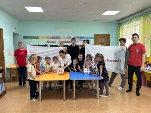 Салавыч балалар бакчасында «Халык бердәмлегендә — Ил көче!» дигән чара узган