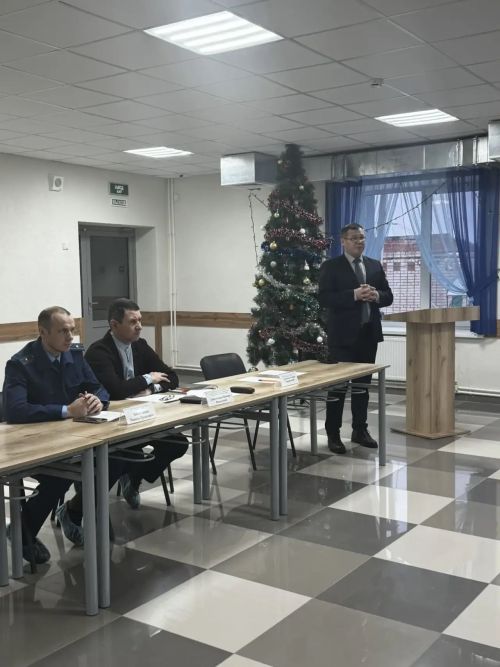 Аграр көллияттә балигъ булмаганнар белән эшләү һәм аларның хокукларын яклау комиссиясенең киңәйтелгән утырышы узды